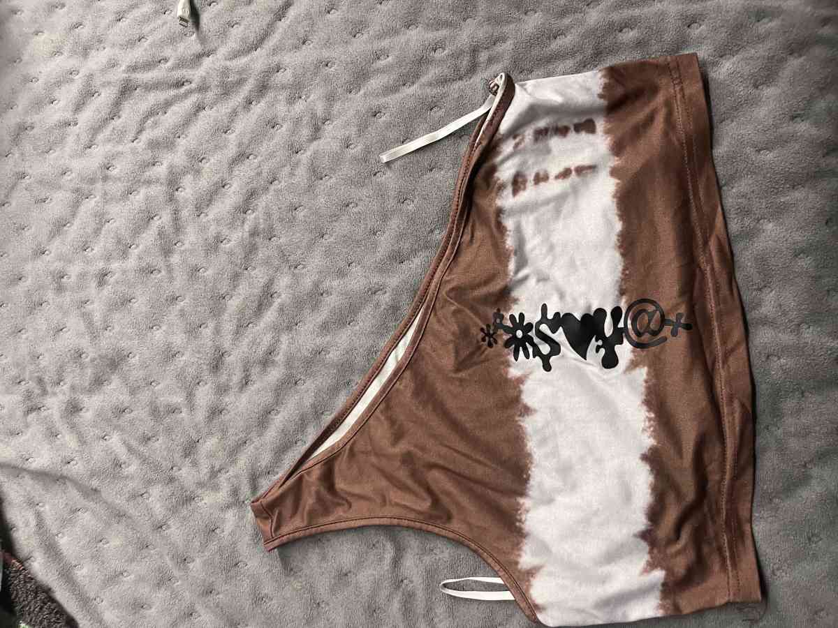 crop tops - Addieville, Illinois - FleaMarketBay