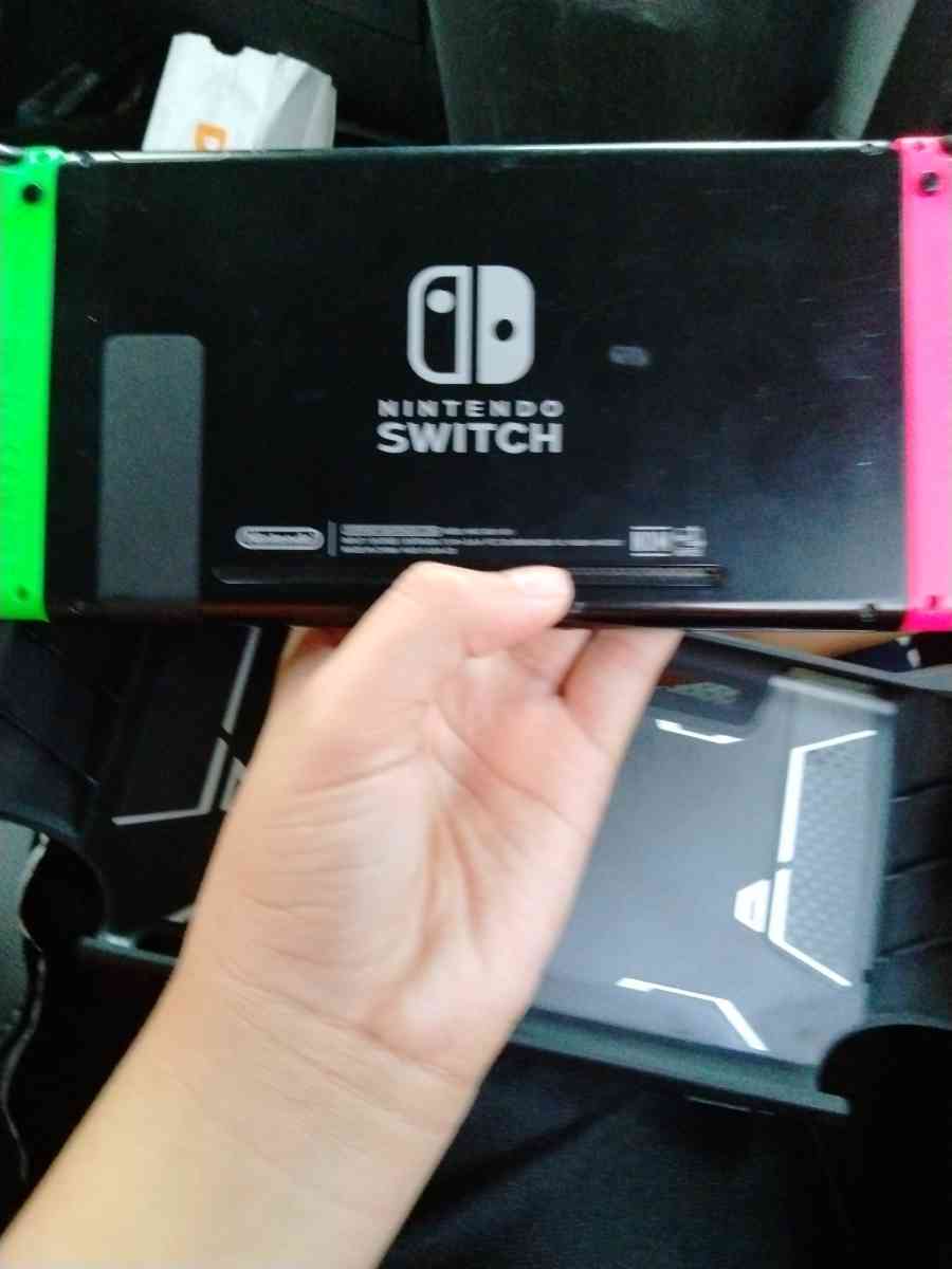 switch - Clermont, Florida - FleaMarketBay