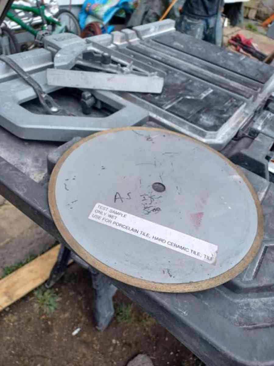 Rigid Tile Saw - Petersburg, Pennsylvania - FleaMarketBay