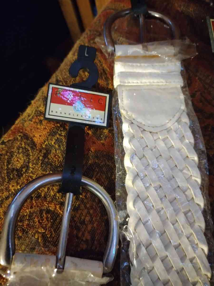 belts - Grand Prairie, Texas - FleaMarketBay