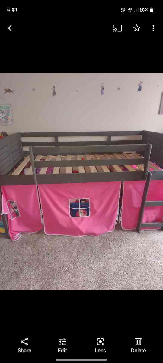 girls bed - San Antonio, Texas - FleaMarketBay