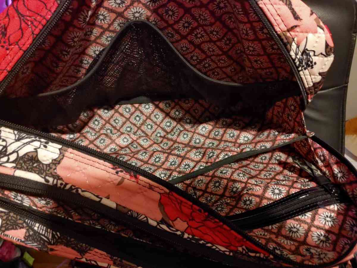 Vera Bradley - Front Royal, Virginia - FleaMarketBay