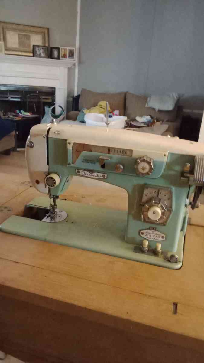 Antique sewing machine - Gloverville, South Carolina