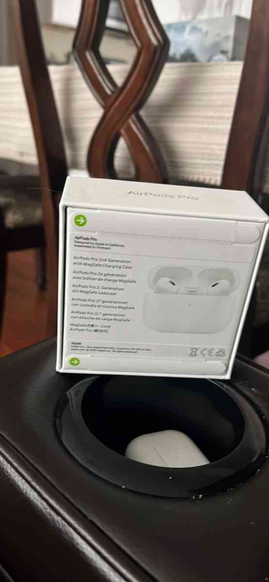 Brand new Airpods Pro first and second gen - South Amboy, New Jersey