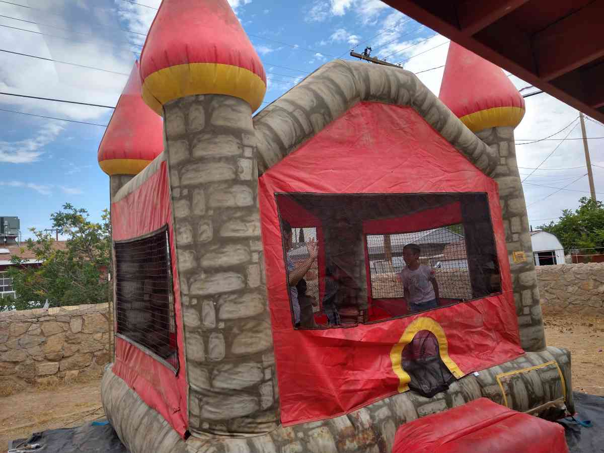 jumping balloon - El Paso, Texas