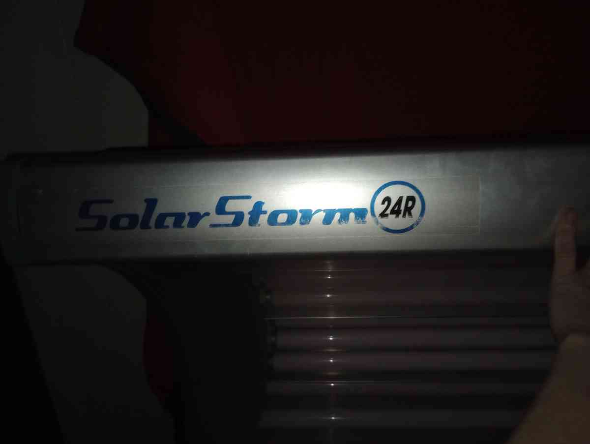 Solar Storm Tanning Bed - Barbourville, Kentucky - FleaMarketBay