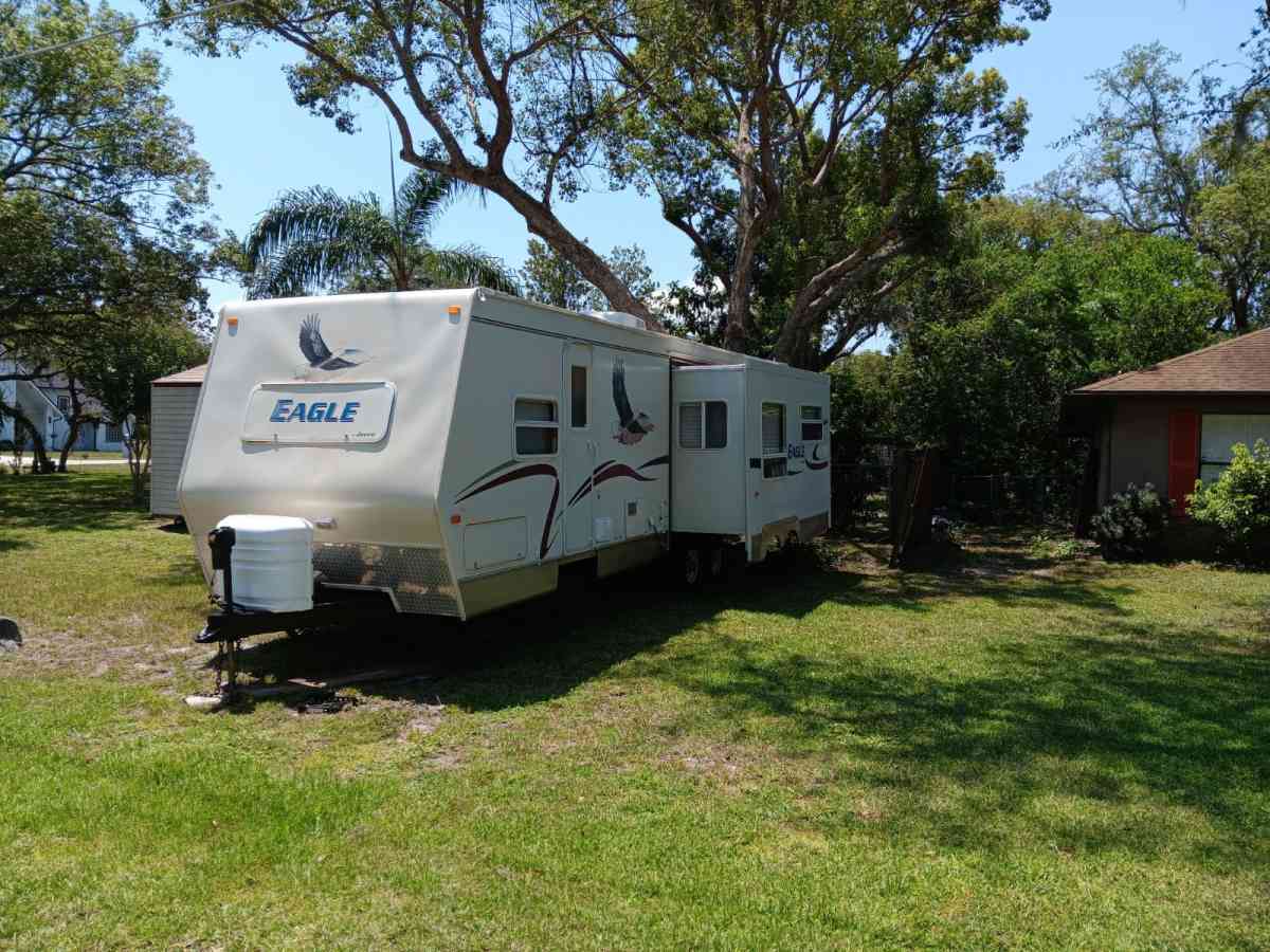 rv travel trailer - Orlando, Florida - FleaMarketBay