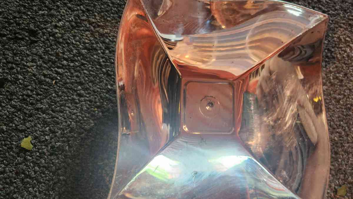 Small Candy Dish - Hawley, Pennsylvania - FleaMarketBay