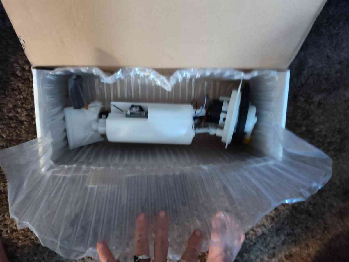 fulpumps - San Joaquin, California - FleaMarketBay