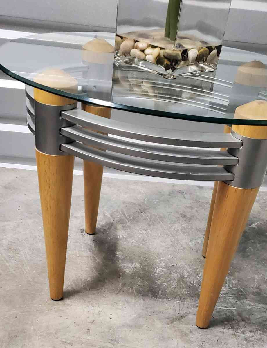 Side Table - Las Vegas, Nevada