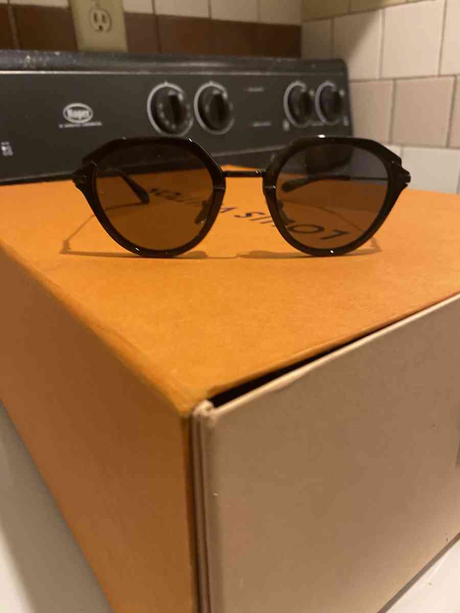 Prada mens shades - Clarkston, Georgia