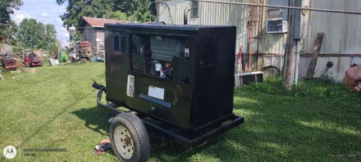 08 Miller Generator welder - Tazewell, Tennessee