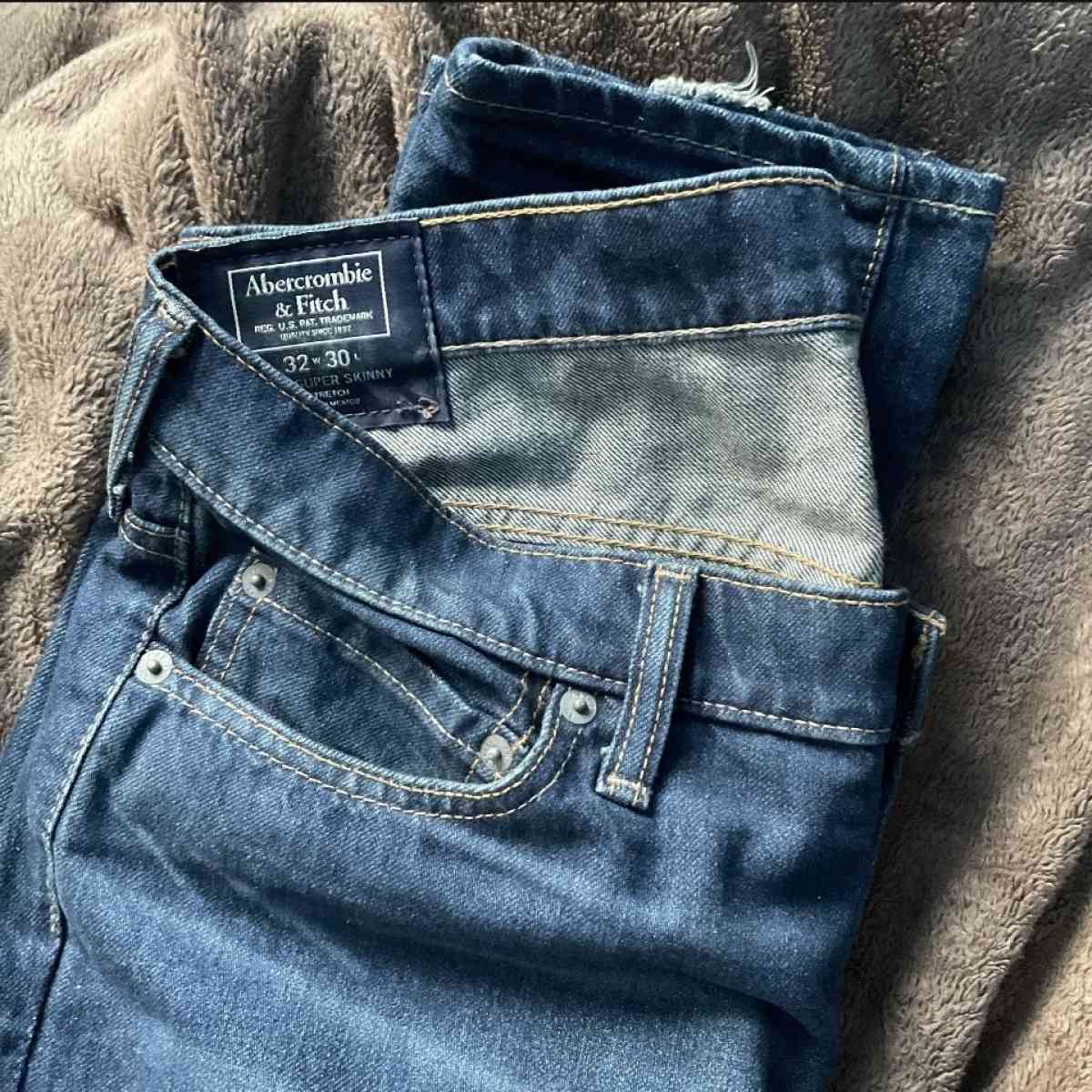 Abercrombie mens jeans - Los Angeles, California