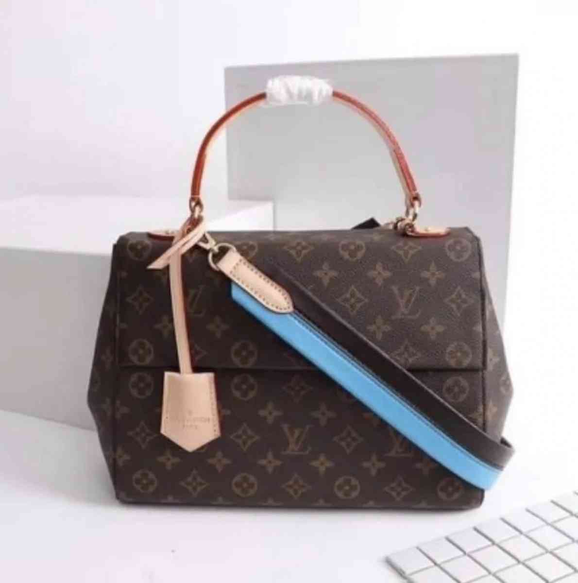 AAA replica 180 each - Houston, Texas