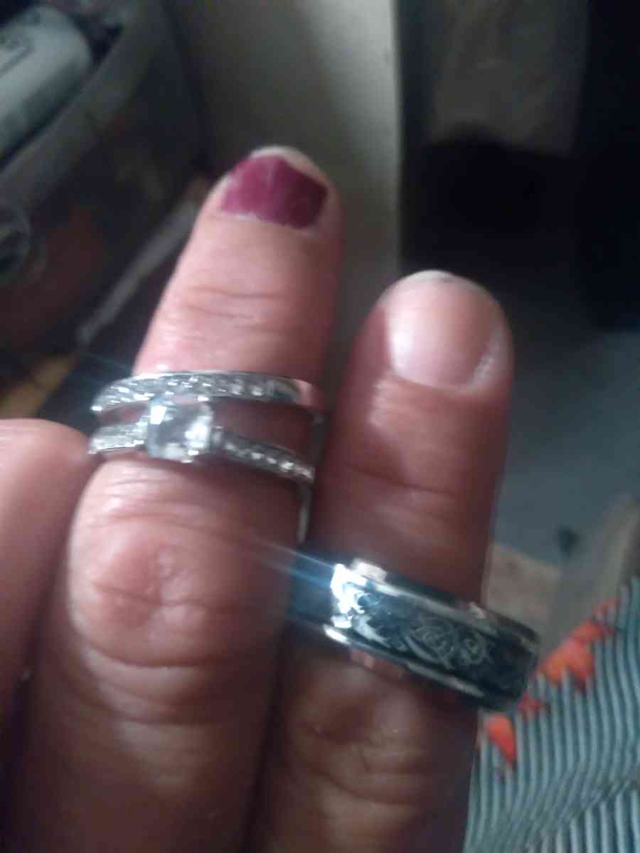 3 piece wedding set - Hackberry, Louisiana - FleaMarketBay