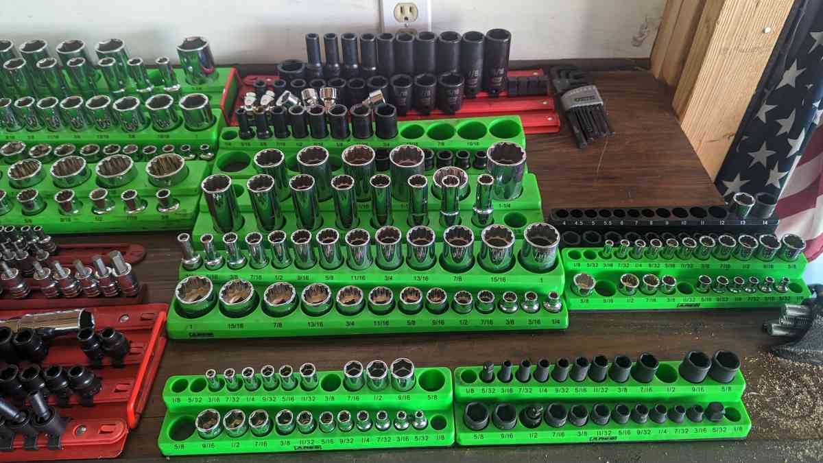 lot of sockets - Riverside, California