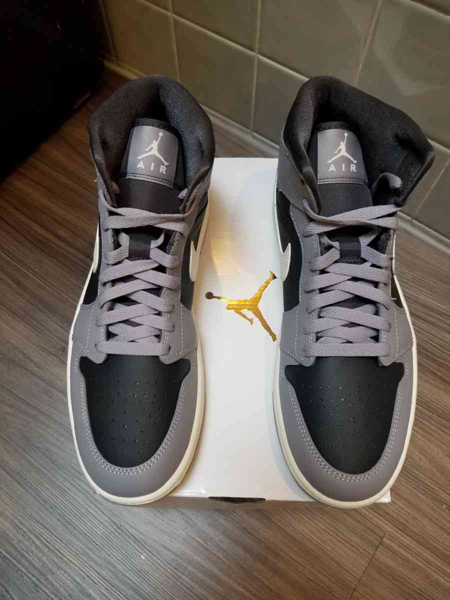 Jordan ones - Renton, Washington - FleaMarketBay