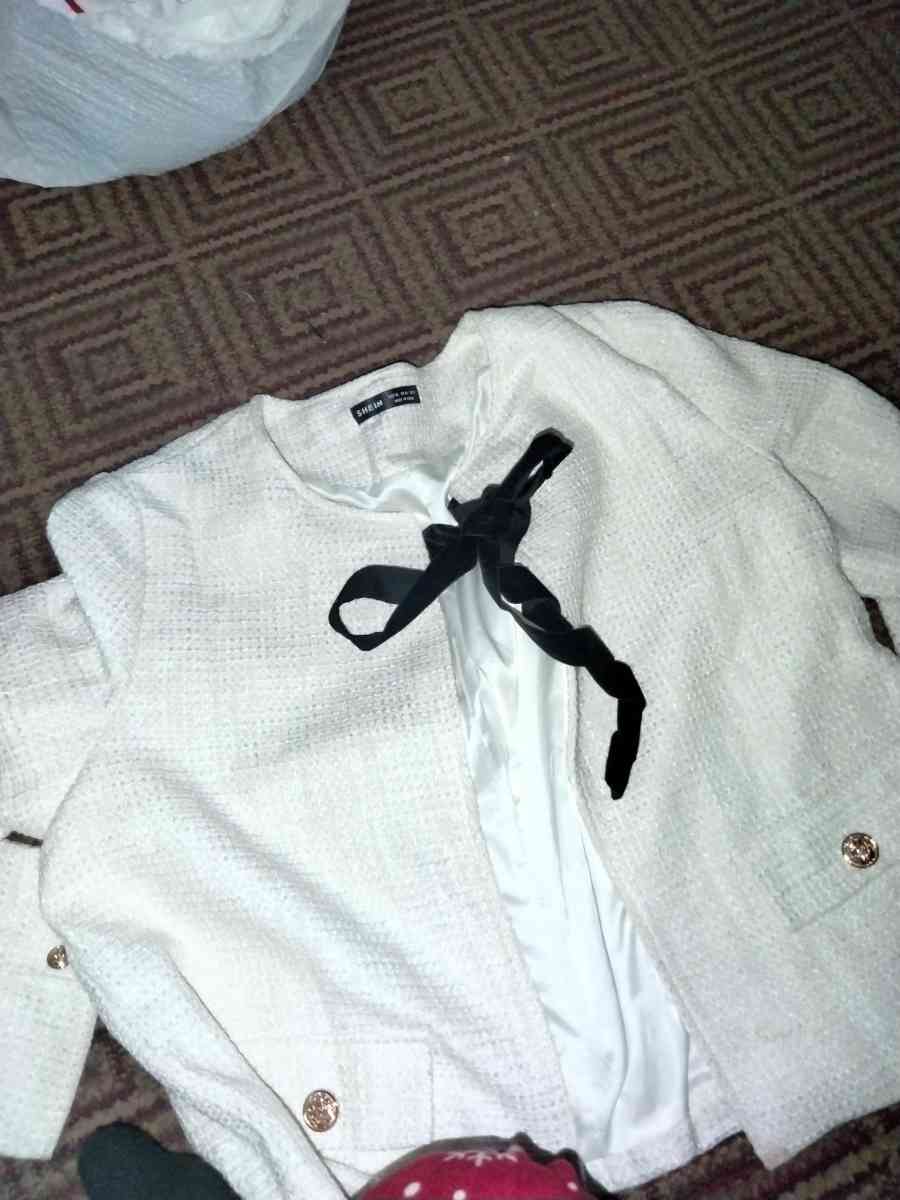 women pants and shein shirts - San Antonio, Texas