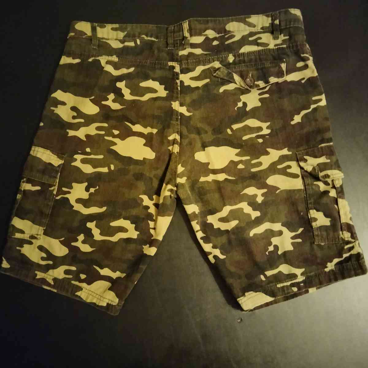 cargo shorts