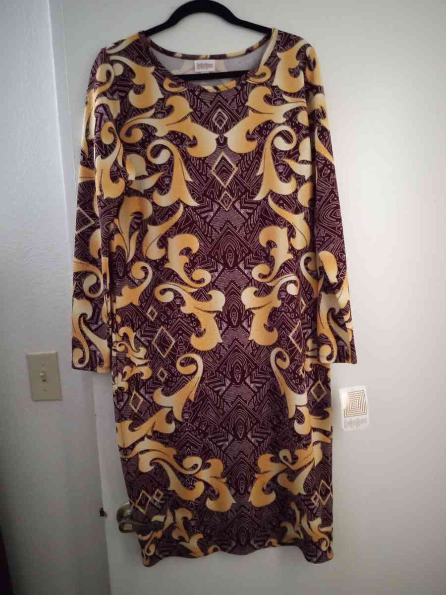 NWT LuLaRoe XL Elegant Debbie Retails for  50 - Hemet, California - FleaMarketBay