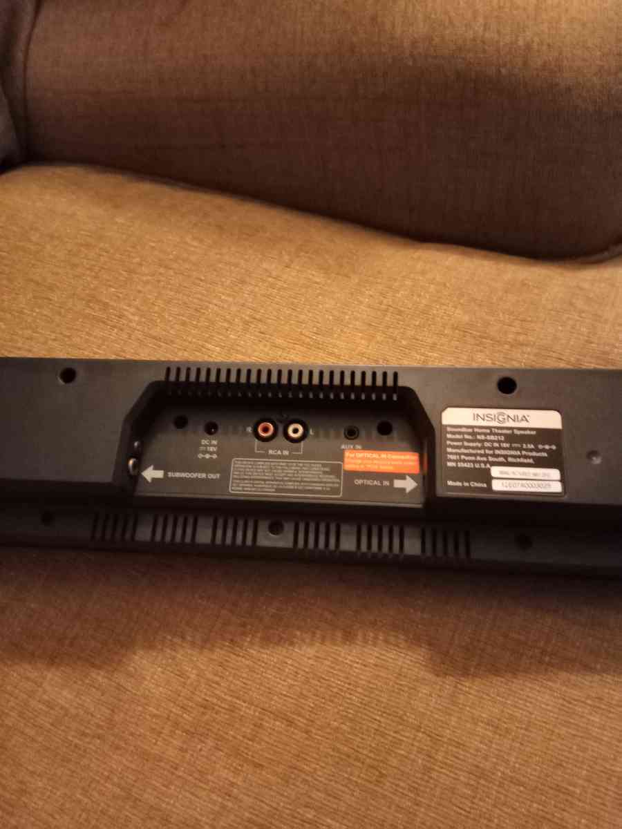 Insignia sound bar - Clifton, Texas