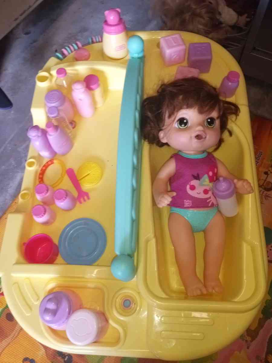 babydoll changing station - Ocala, Florida - FleaMarketBay