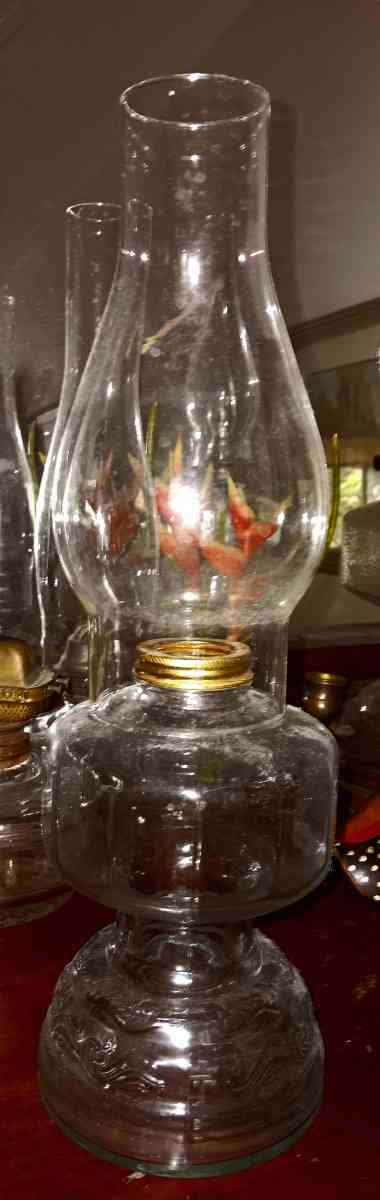 original 16 on tall hurricane lamp - Altamonte Springs, Florida - FleaMarketBay