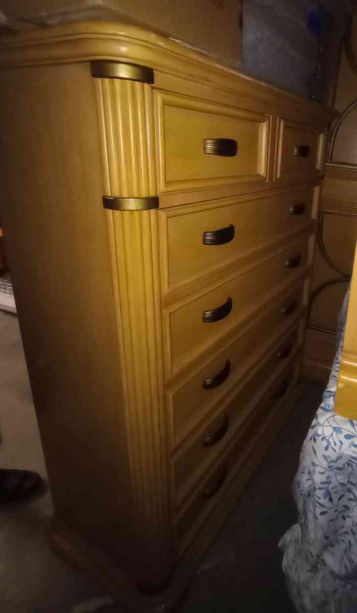 king size canopy bedroom set - Lehi, Utah - FleaMarketBay