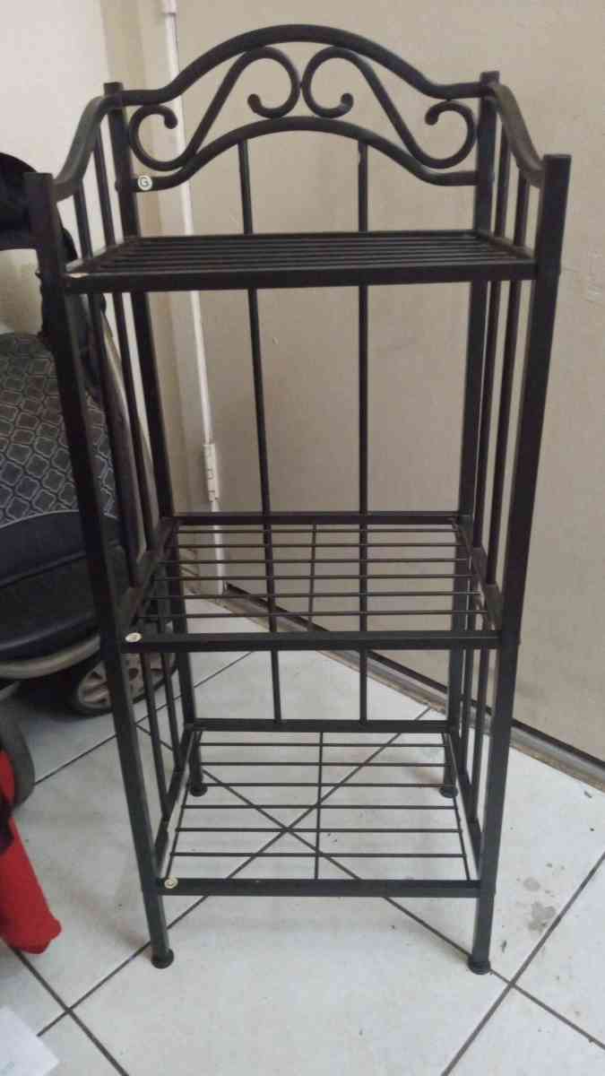 metal shelf - Phoenix, Arizona