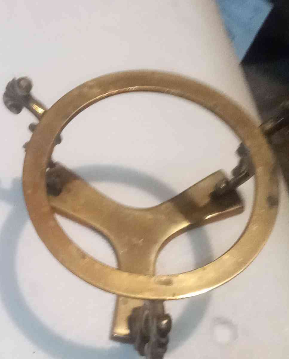 desk top brass stand - Ames, Iowa