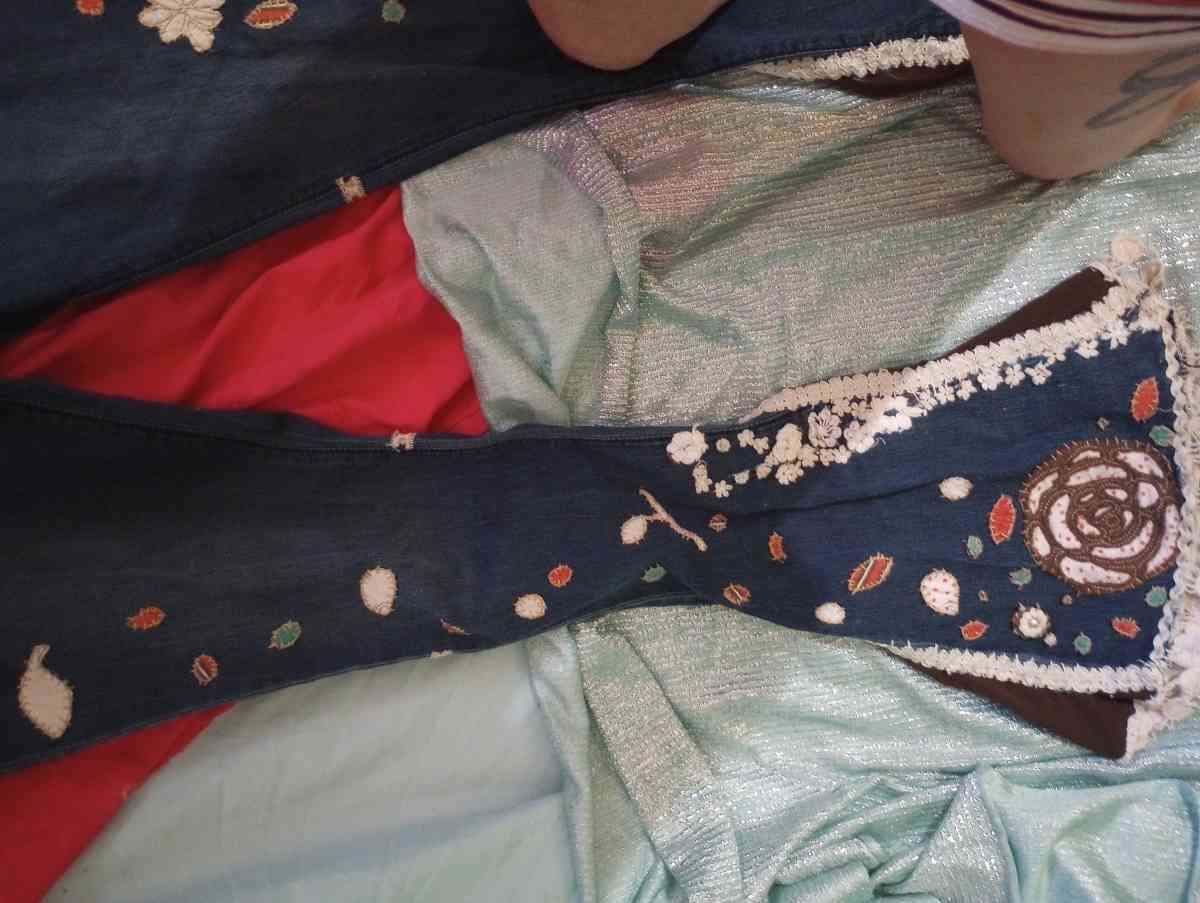 Hippie Jeans - Alamosa, Colorado - FleaMarketBay