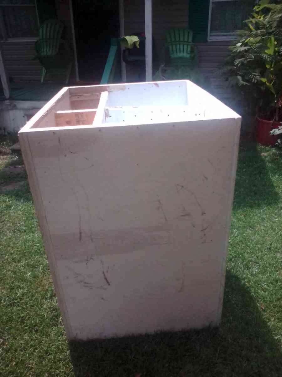 subwoofer box - Montgomery, Alabama - FleaMarketBay