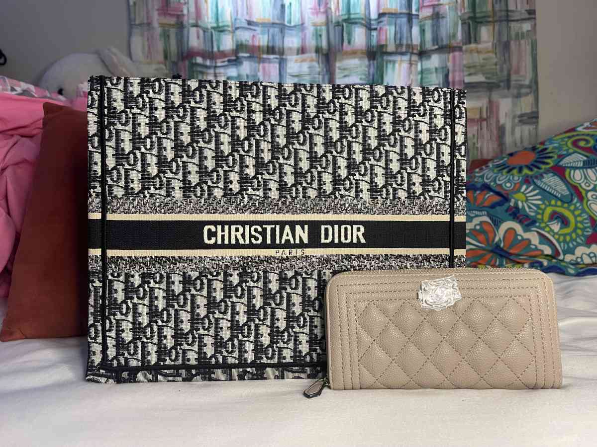 Christian Dior Booktote and Chanel long wallet Bundle - Virginia Beach, Virginia