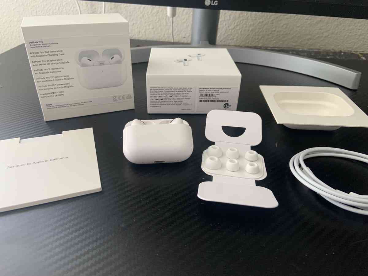 AirPod Pro gen 2 BEST OFFERS - Everett, Washington - FleaMarketBay