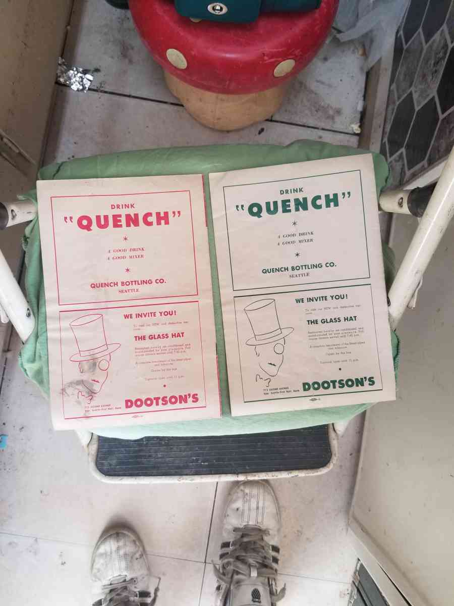 vintage ice Hockey pamphlets - Juliaetta, Idaho - FleaMarketBay