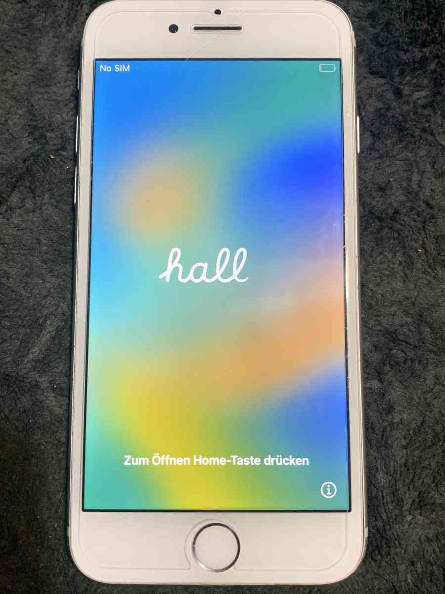 iPhone 8 - Chicago, Illinois