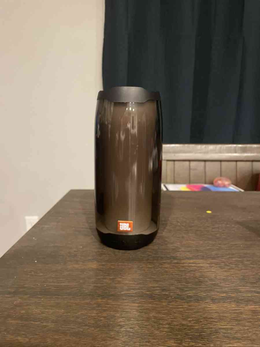 JBL Pulse 5 - Gilroy, California - FleaMarketBay