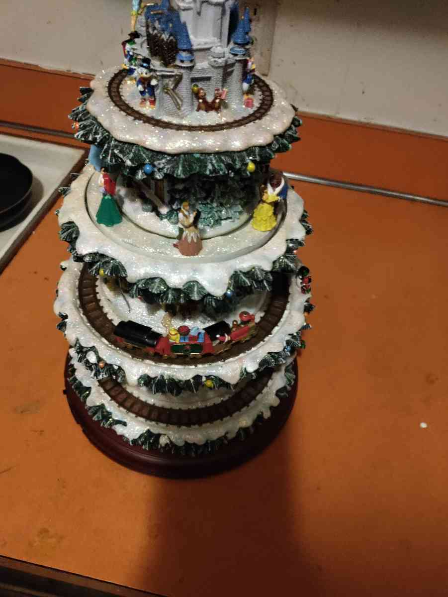 Christmas decoration - Altamonte Springs, Florida - FleaMarketBay