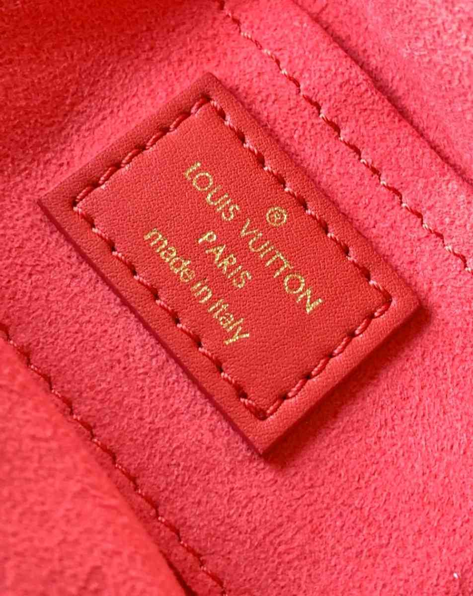 LV Bag - Mission Viejo, California - FleaMarketBay