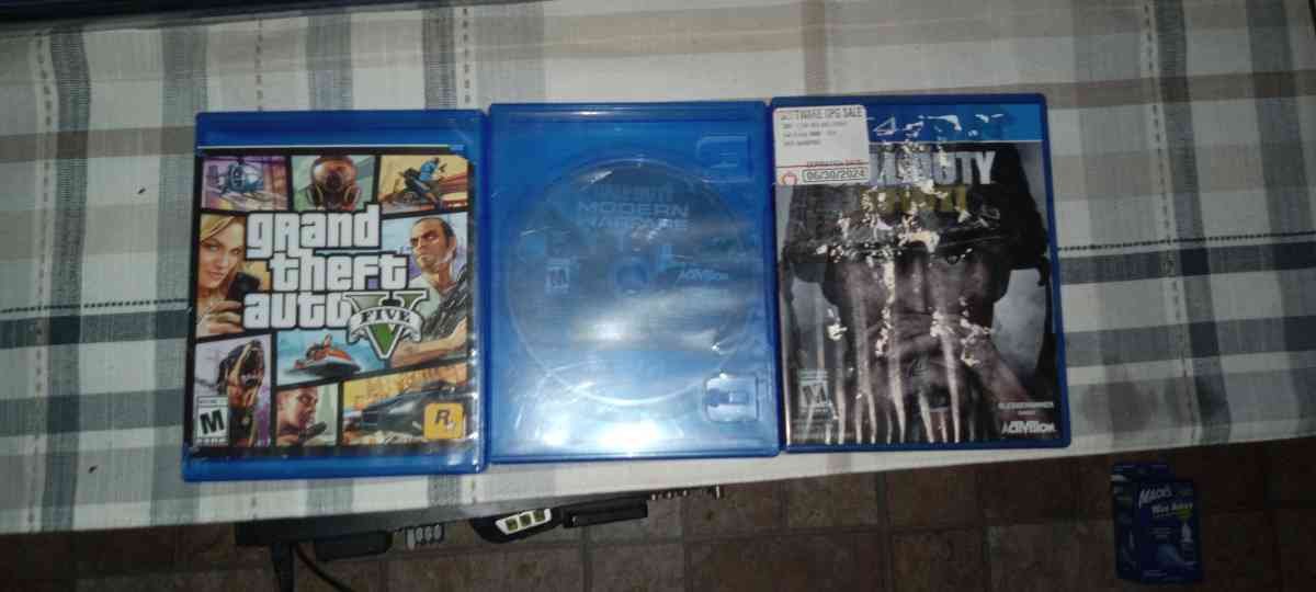 Playstation 4 pro - Fort Worth, Texas - FleaMarketBay