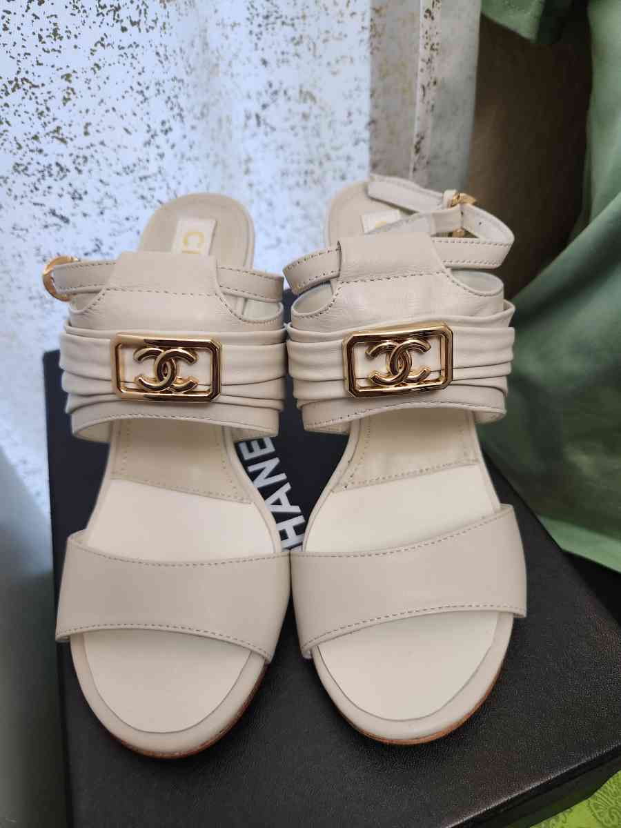 Chanel White Shoes - Mission Viejo, California