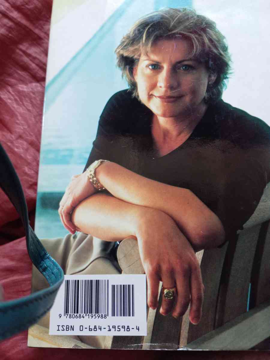 hard cover book - Tampa, Florida - FleaMarketBay