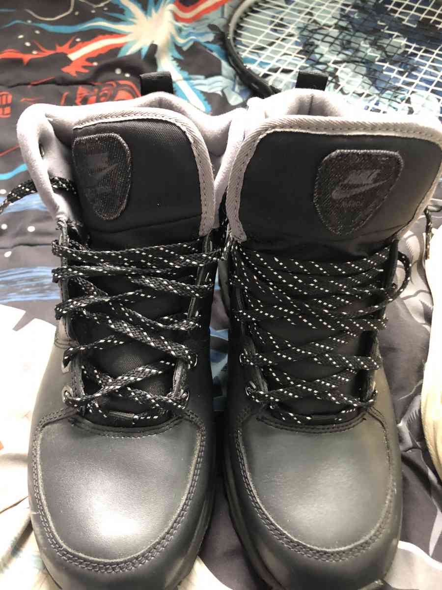 boats - Washington Navy Yard, District of Columbia - FleaMarketBay