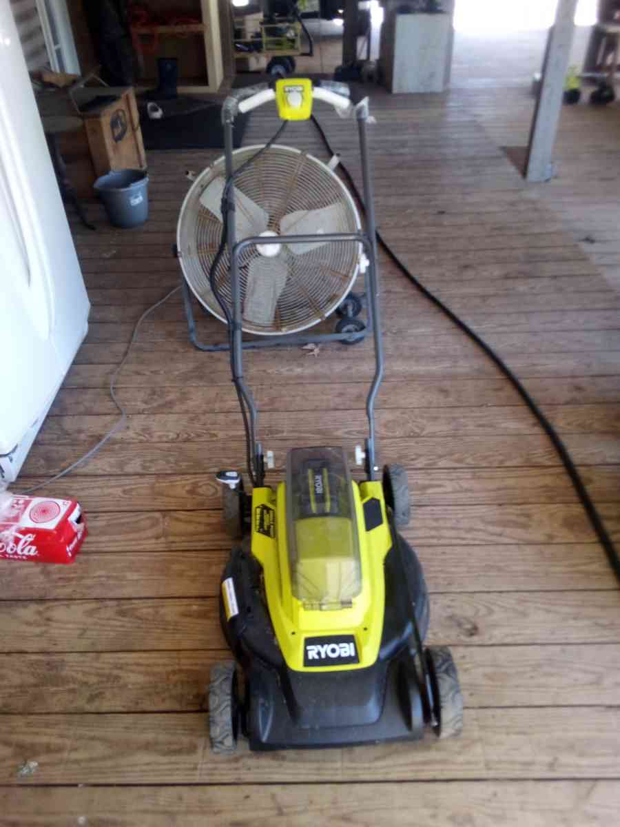 Ryobi push mower  40v - Henderson, Texas - FleaMarketBay