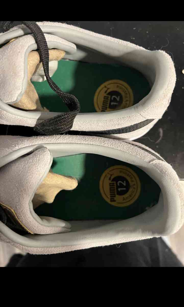 Puma suede sneakers - Dedham, Massachusetts - FleaMarketBay