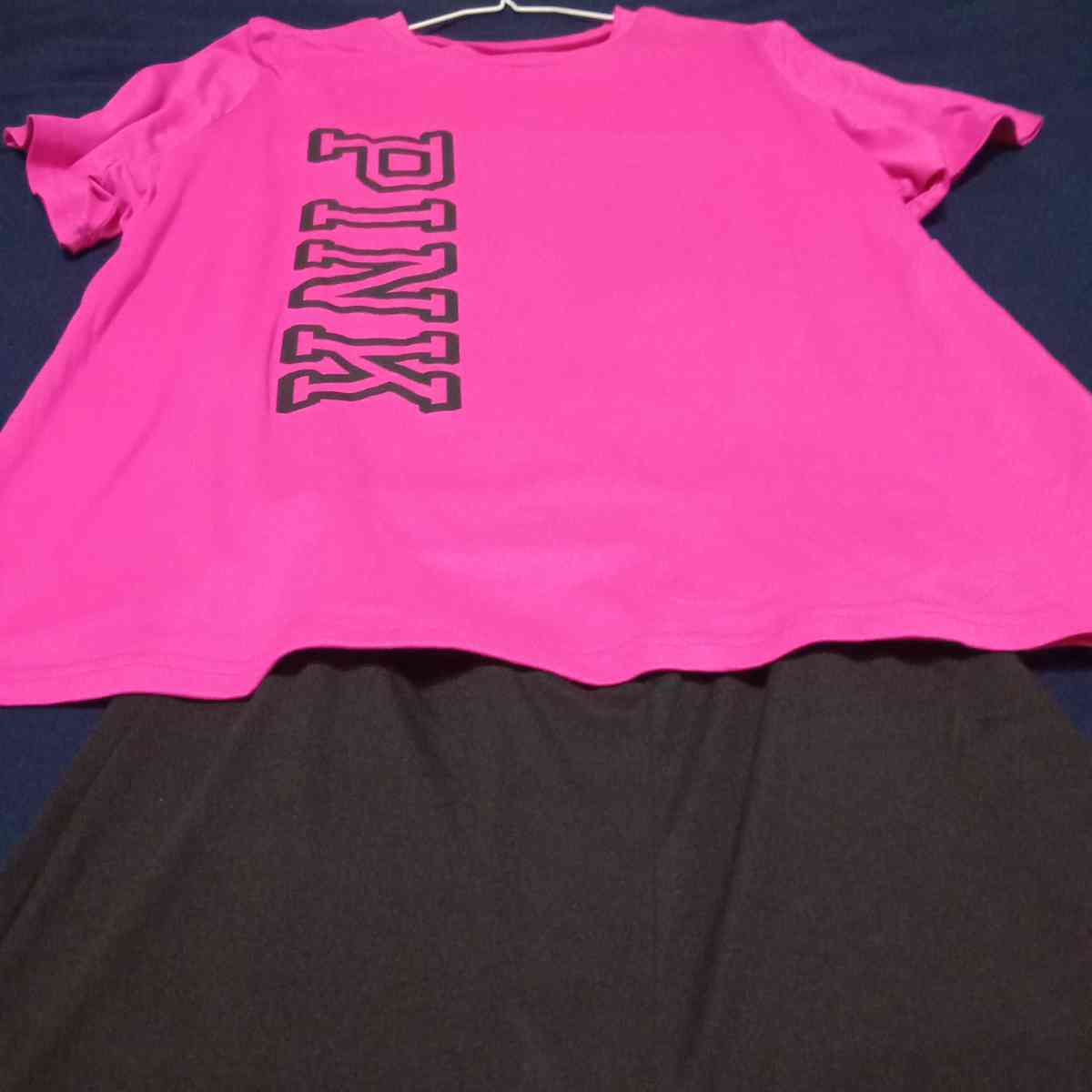 women rose red pink print 2 pc shorts - Walterboro, South Carolina