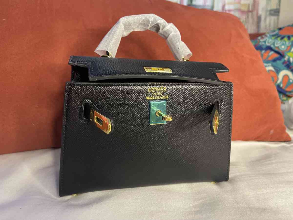 MINI HERMES KELLY - Virginia Beach, Virginia - FleaMarketBay