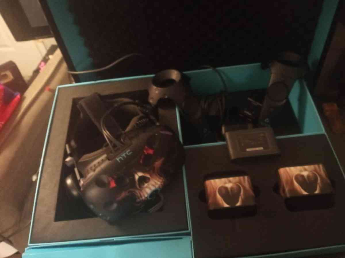 HTC vive VR headset Oculus rift Pro Pack - Westminster, Colorado - FleaMarketBay