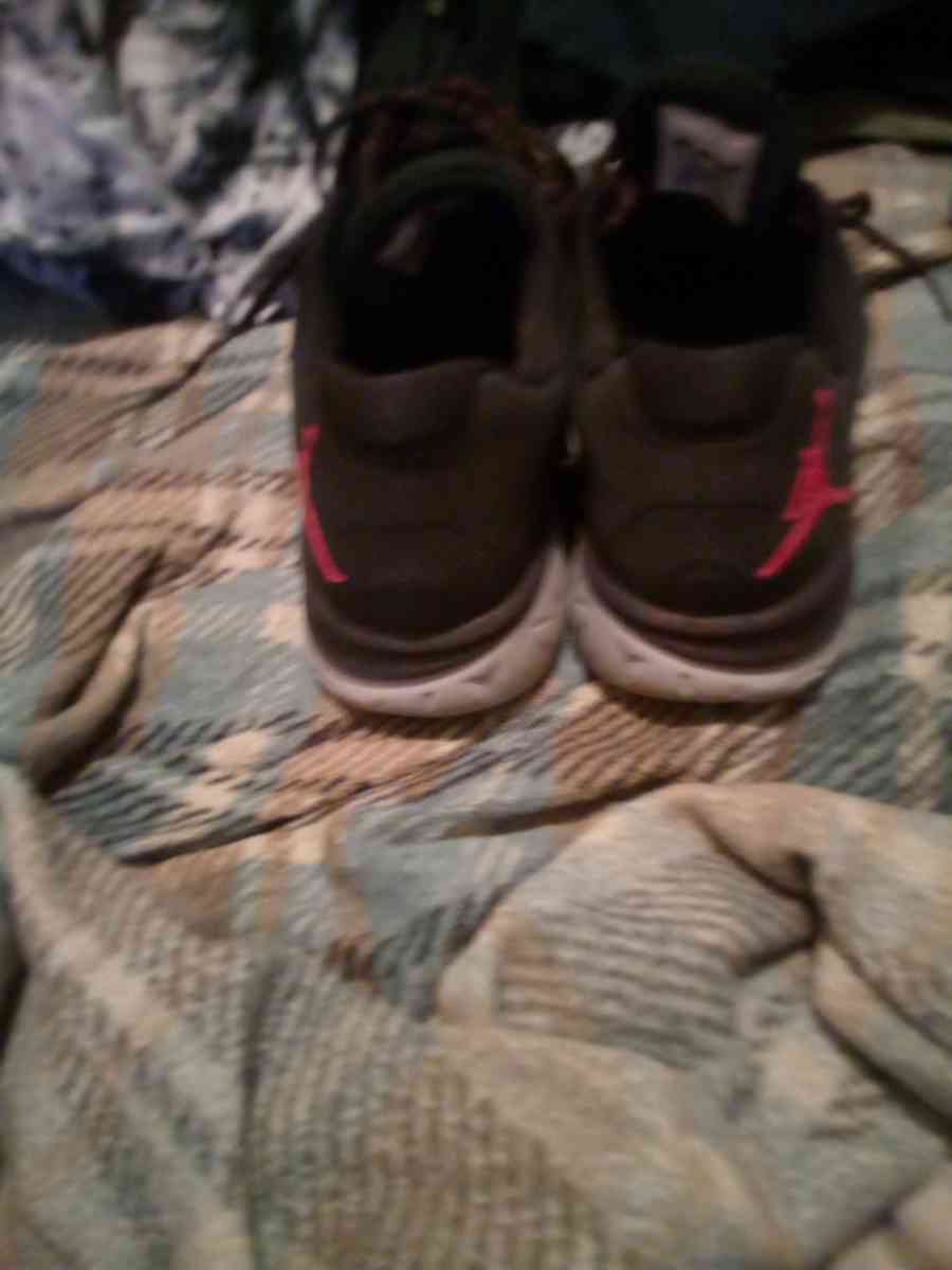 Jordans - Detroit, Michigan - FleaMarketBay