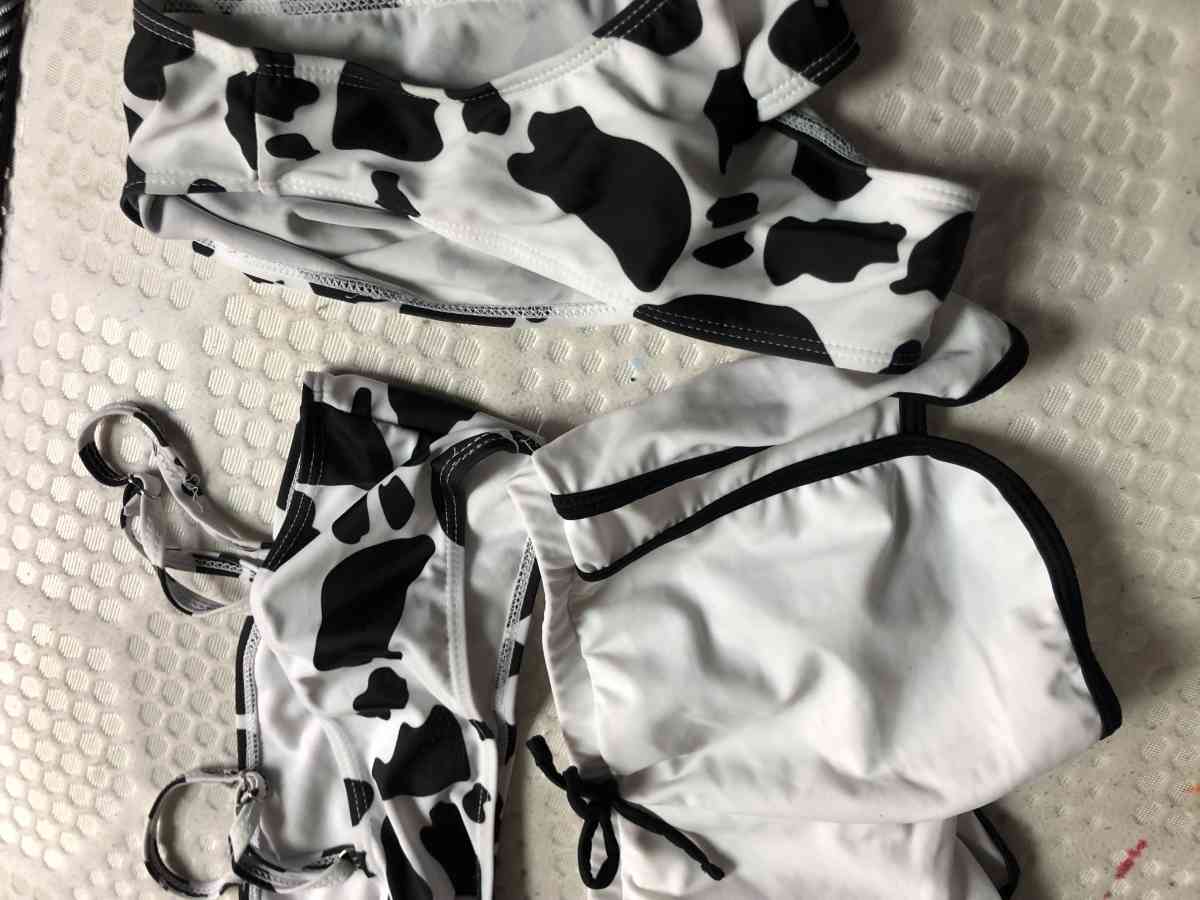 swim suits - Washington Navy Yard, District of Columbia - FleaMarketBay